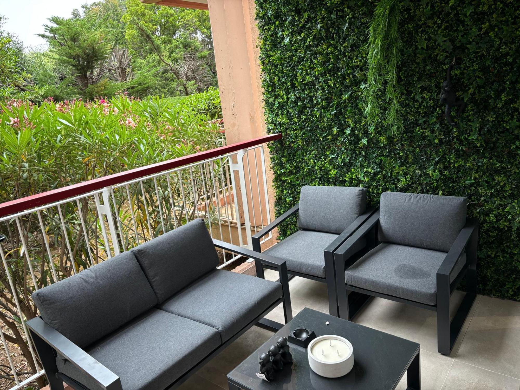 Appartement Bord De Saint Aygulf Fréjus